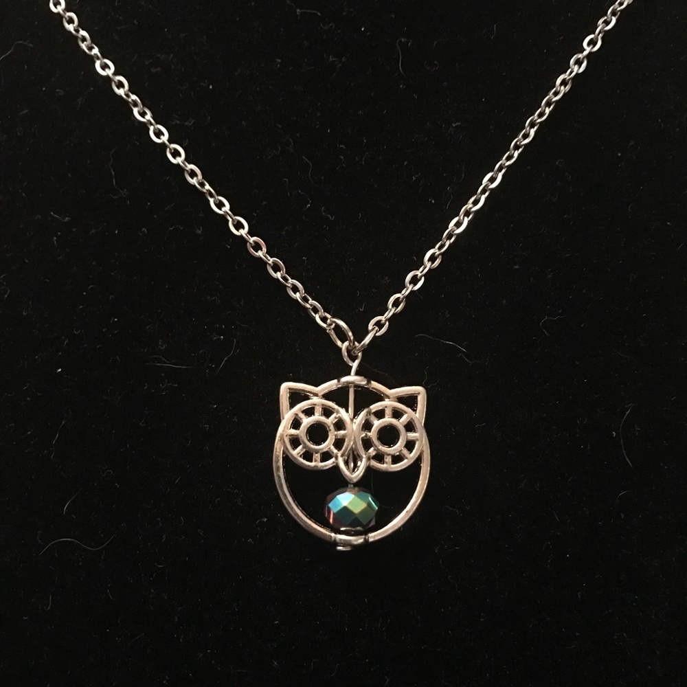 🎉HP🎉Cute Owl & Bead Pendant - Handmade Necklace - Picture 2 of 4